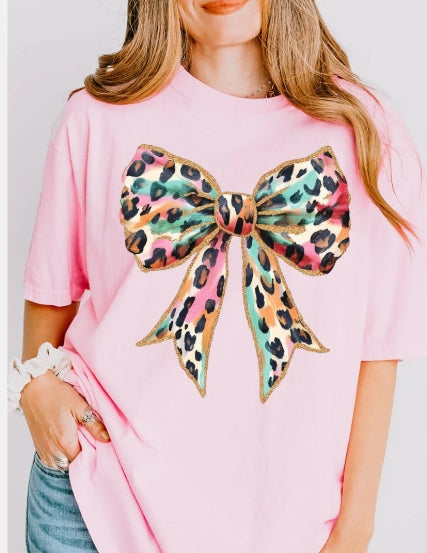 Glitzy Leopard Bow on Comfort Colors Tee